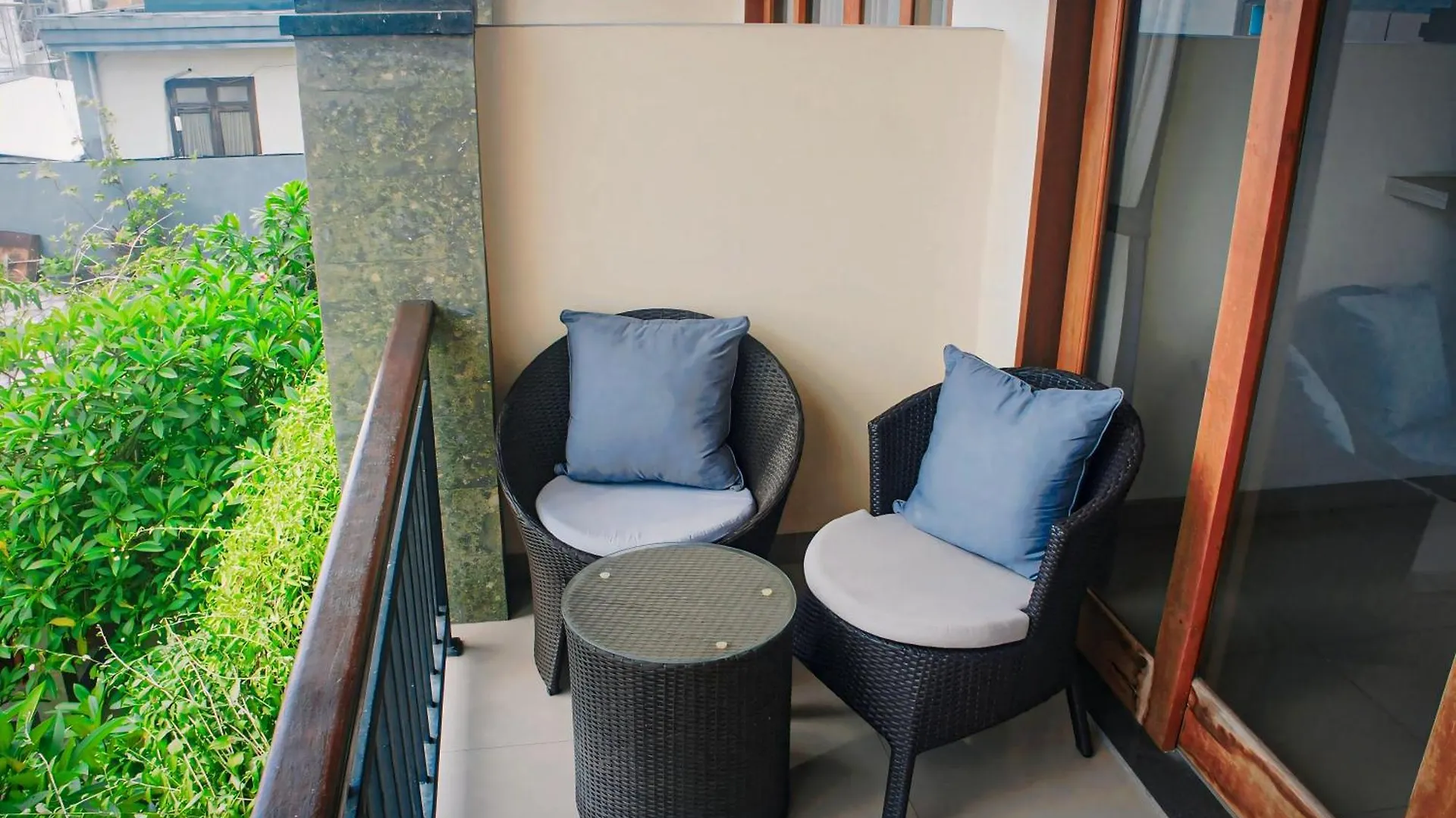 Hotel D Sarian Seminyak